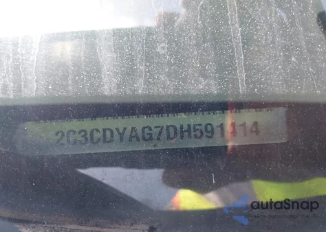 2013 Dodge Challenger Sxt Plus z USA, uszkodzony, nr VIN 2C3CDYAG7DH591414